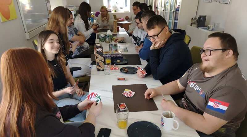 Suradnja koja raste: Vretenci i volonterke SŠ Marka Marulića Slatina