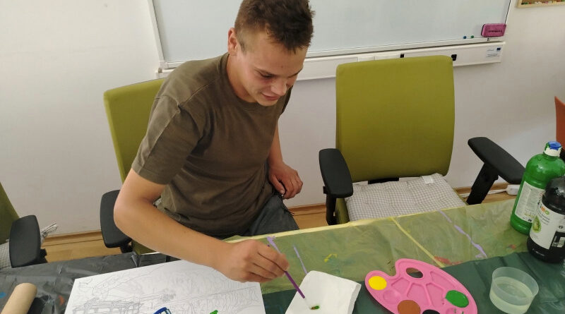 Likovno-literarne radionice programa „Kultura bez prepreka“ inspirirane prirodom i zajedničkim izletom (5. i 6. radionica) Likovno-literarne radionice programa „Kultura bez prepreka“ inspirirane prirodom i zajedničkim izletom (5. i 6. radionica)