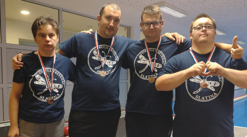 Vretenci na kuglanju u Slavonskom Brodu